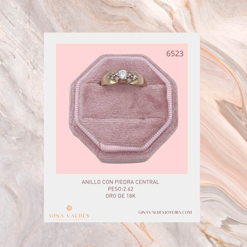 Anillo en Oro 18K con Circones Diseño Ondulado